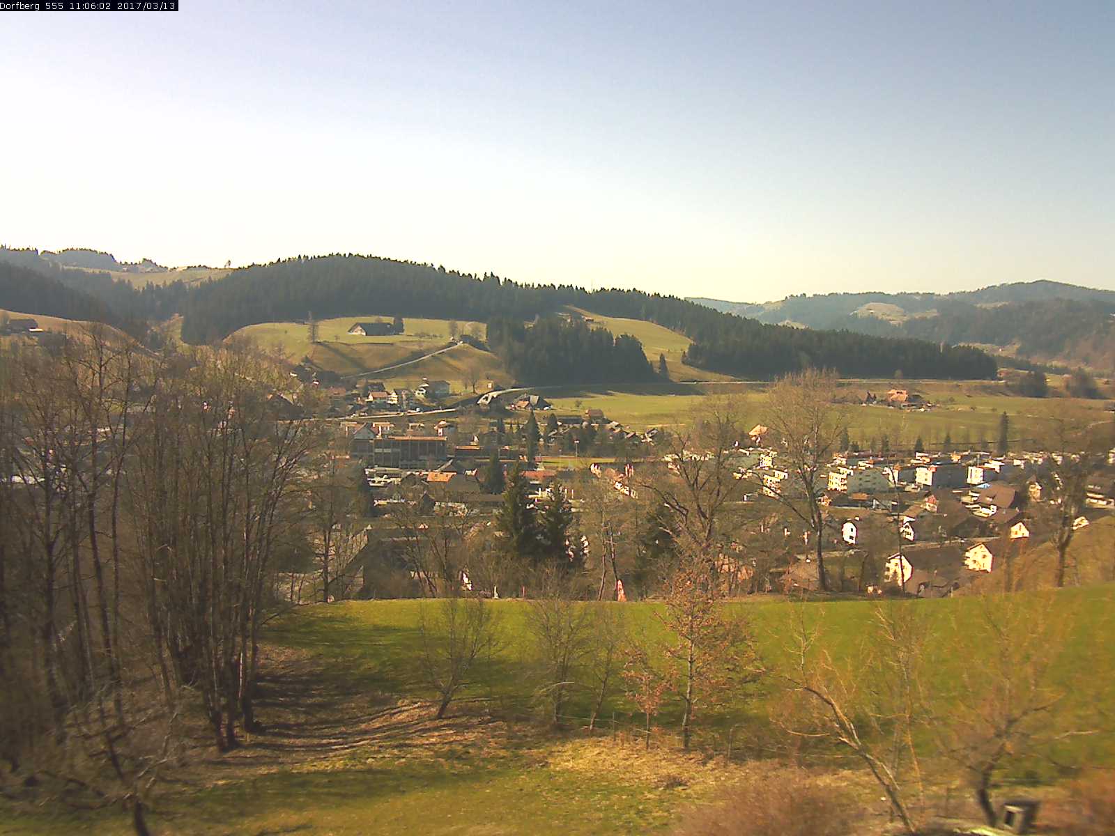 Webcam-Bild: Aussicht vom Dorfberg in Langnau 20170313-110601