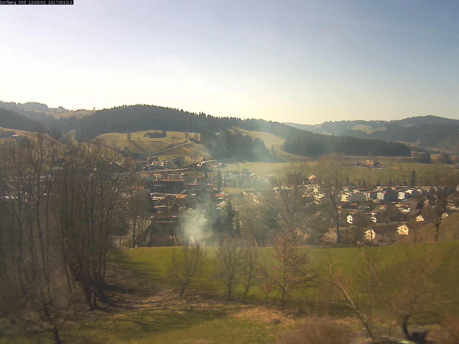Webcam-Bild: Aussicht vom Dorfberg in Langnau 20170313-120601