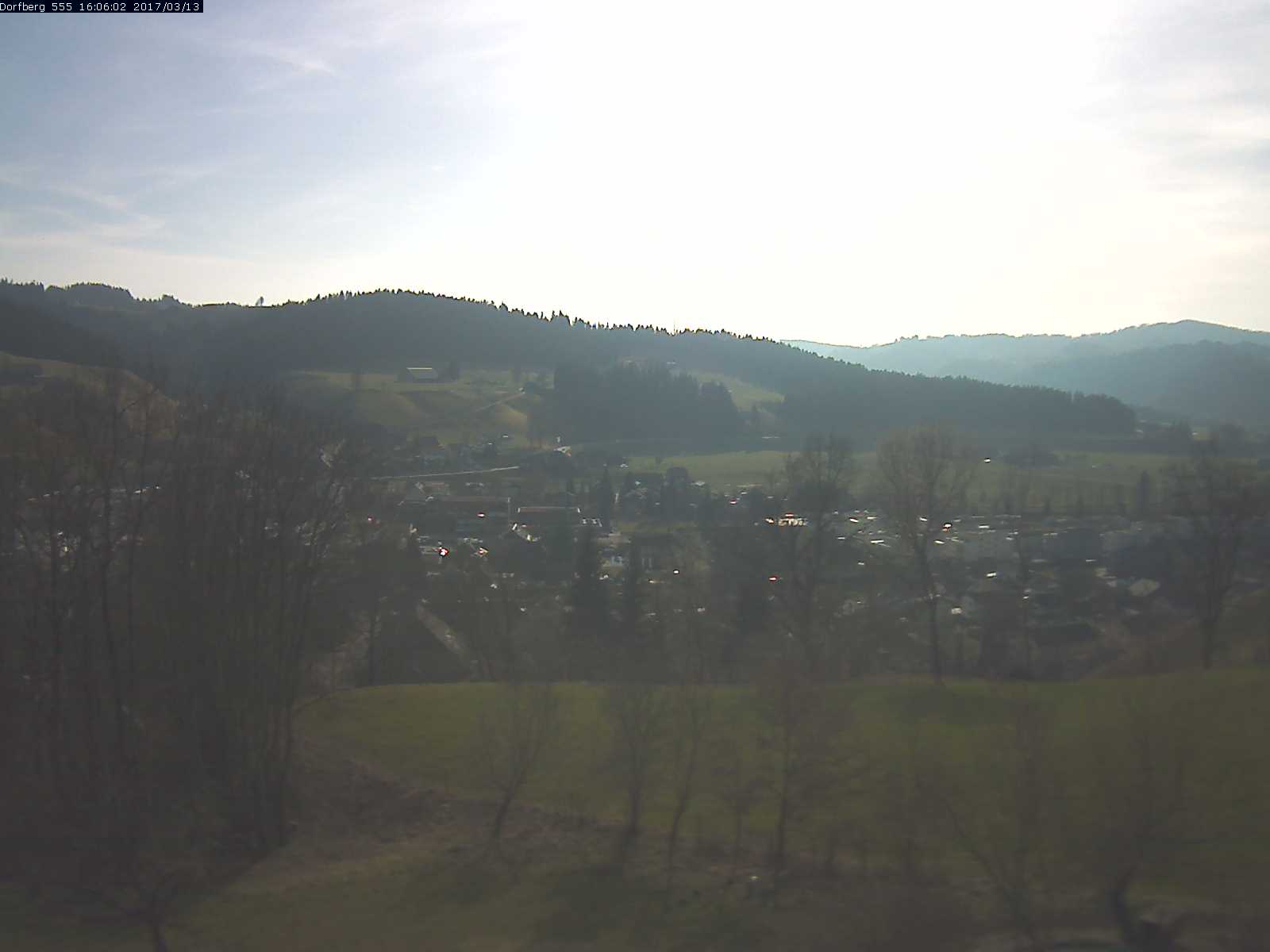 Webcam-Bild: Aussicht vom Dorfberg in Langnau 20170313-160601