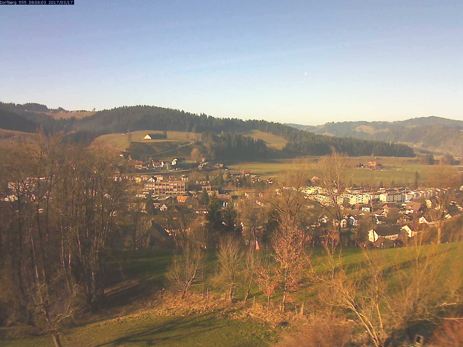 Webcam-Bild: Aussicht vom Dorfberg in Langnau 20170317-080601
