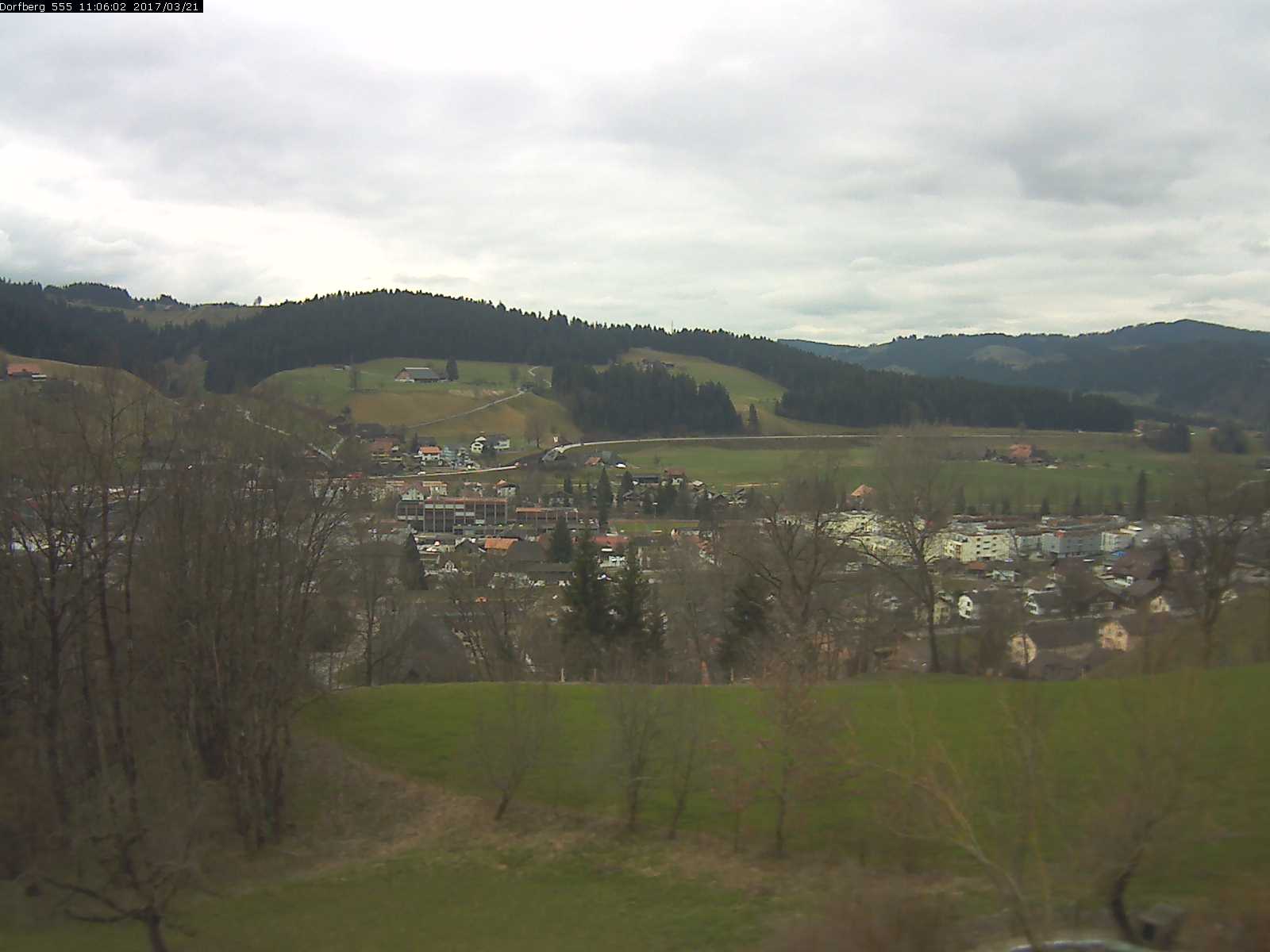 Webcam-Bild: Aussicht vom Dorfberg in Langnau 20170321-110601