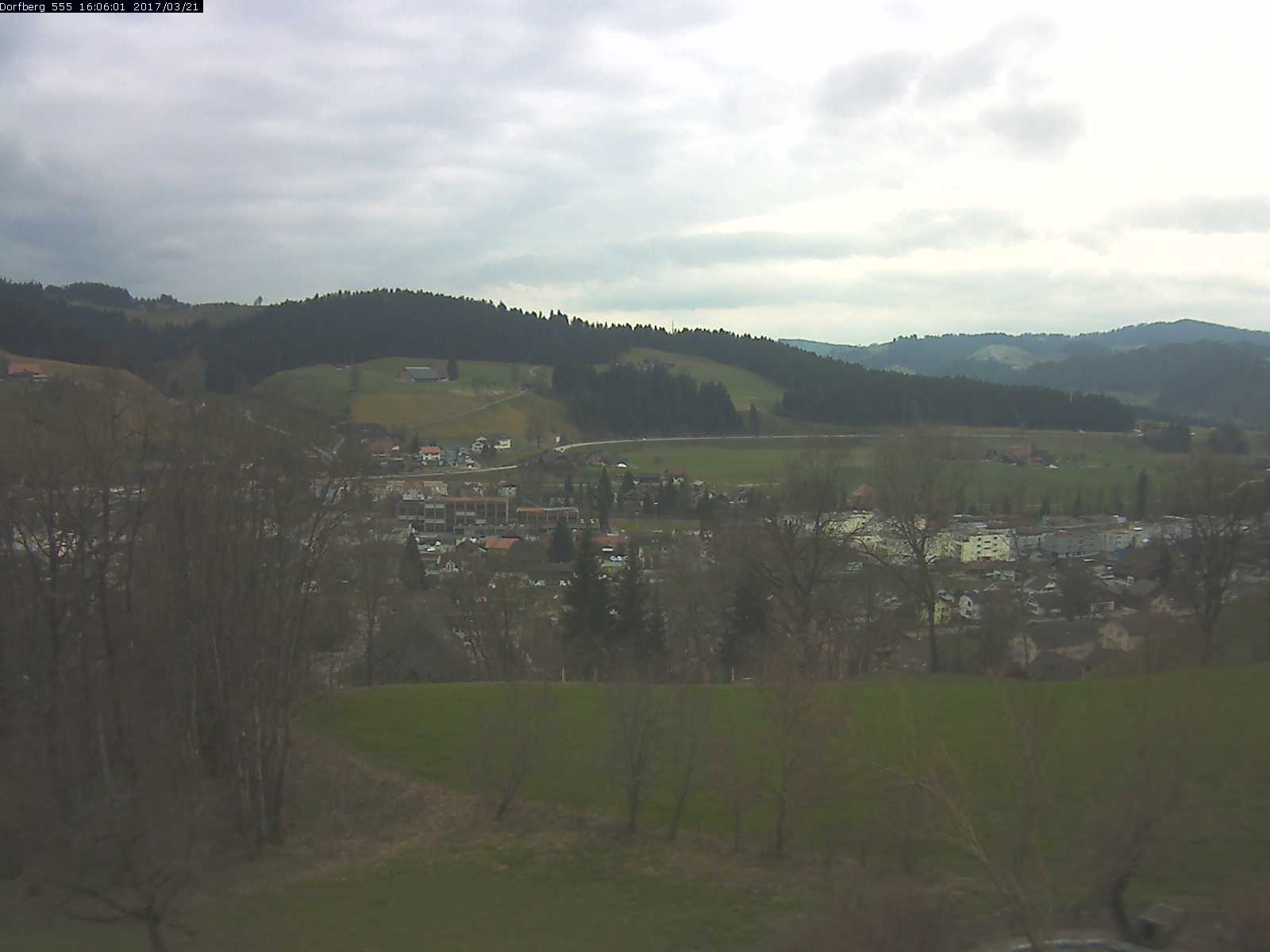 Webcam-Bild: Aussicht vom Dorfberg in Langnau 20170321-160601
