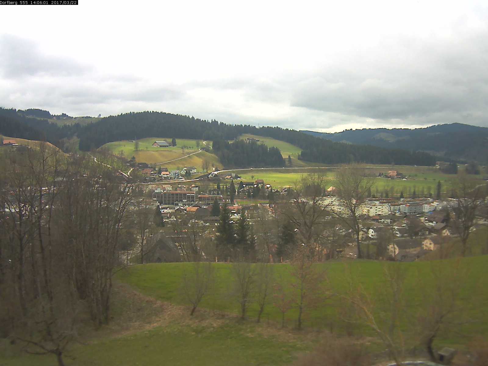 Webcam-Bild: Aussicht vom Dorfberg in Langnau 20170322-140601