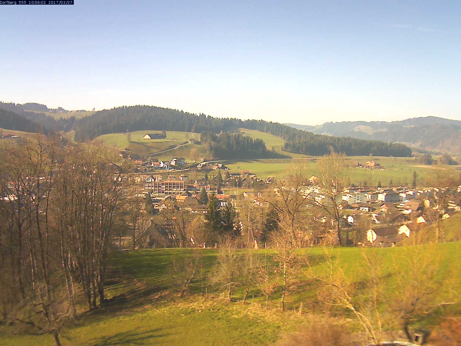 Webcam-Bild: Aussicht vom Dorfberg in Langnau 20170327-100601
