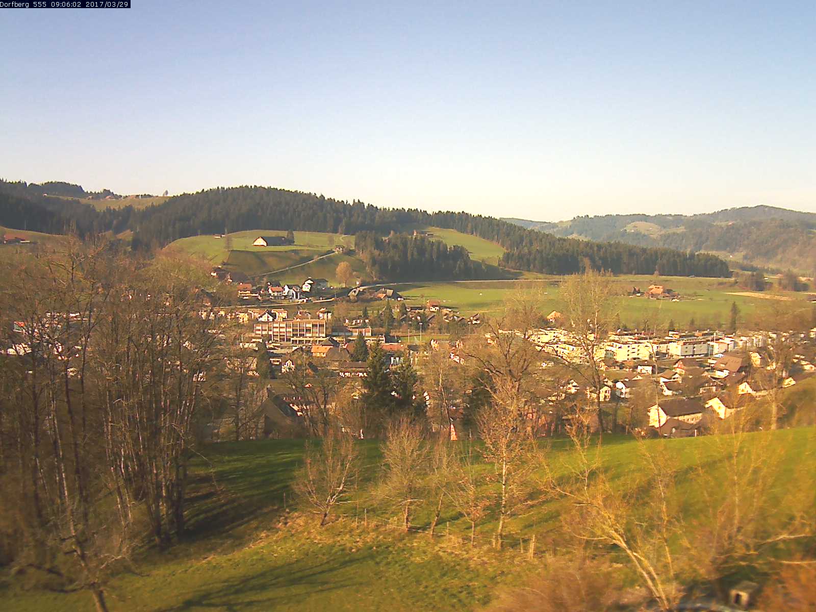Webcam-Bild: Aussicht vom Dorfberg in Langnau 20170329-090601