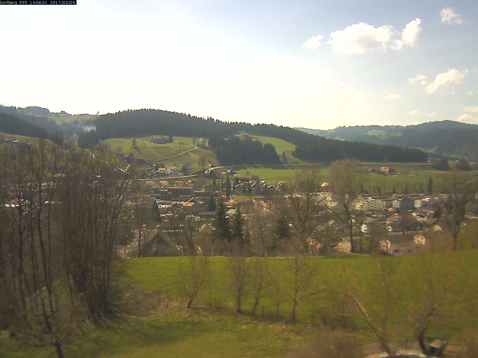 Webcam-Bild: Aussicht vom Dorfberg in Langnau 20170329-140601