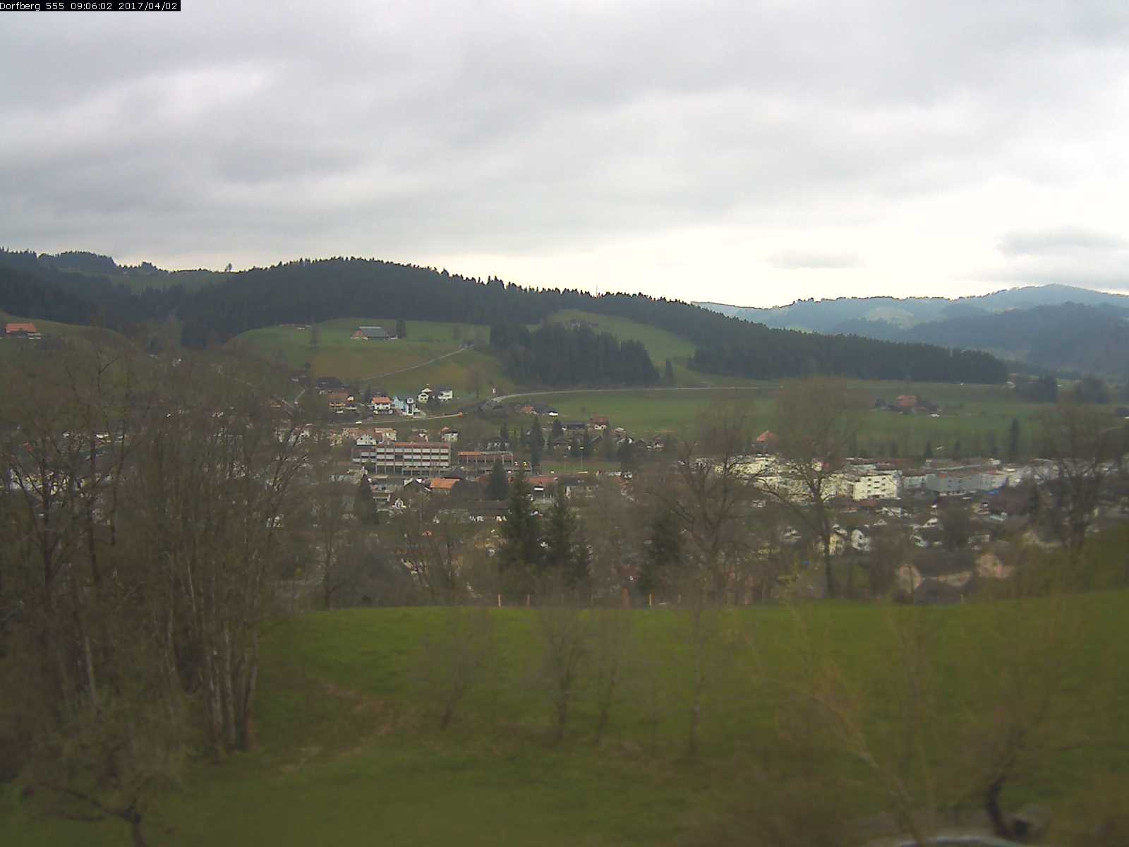 Webcam-Bild: Aussicht vom Dorfberg in Langnau 20170402-090601