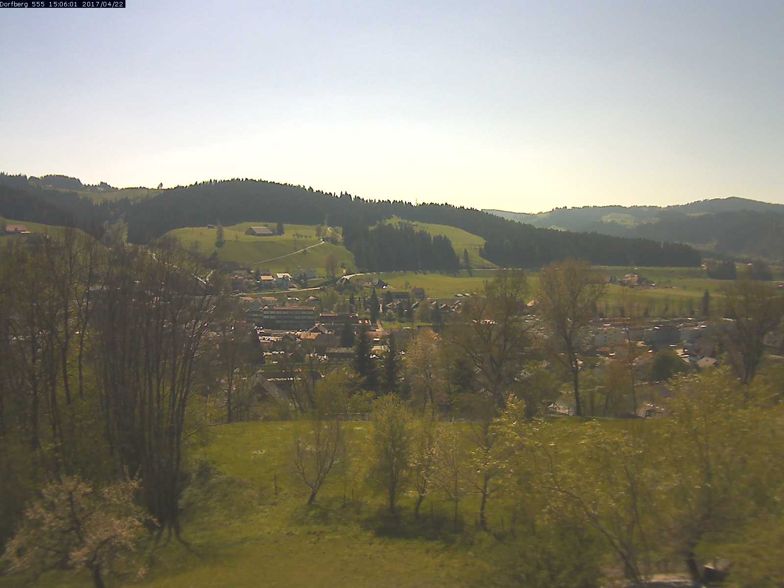 Webcam-Bild: Aussicht vom Dorfberg in Langnau 20170422-150601