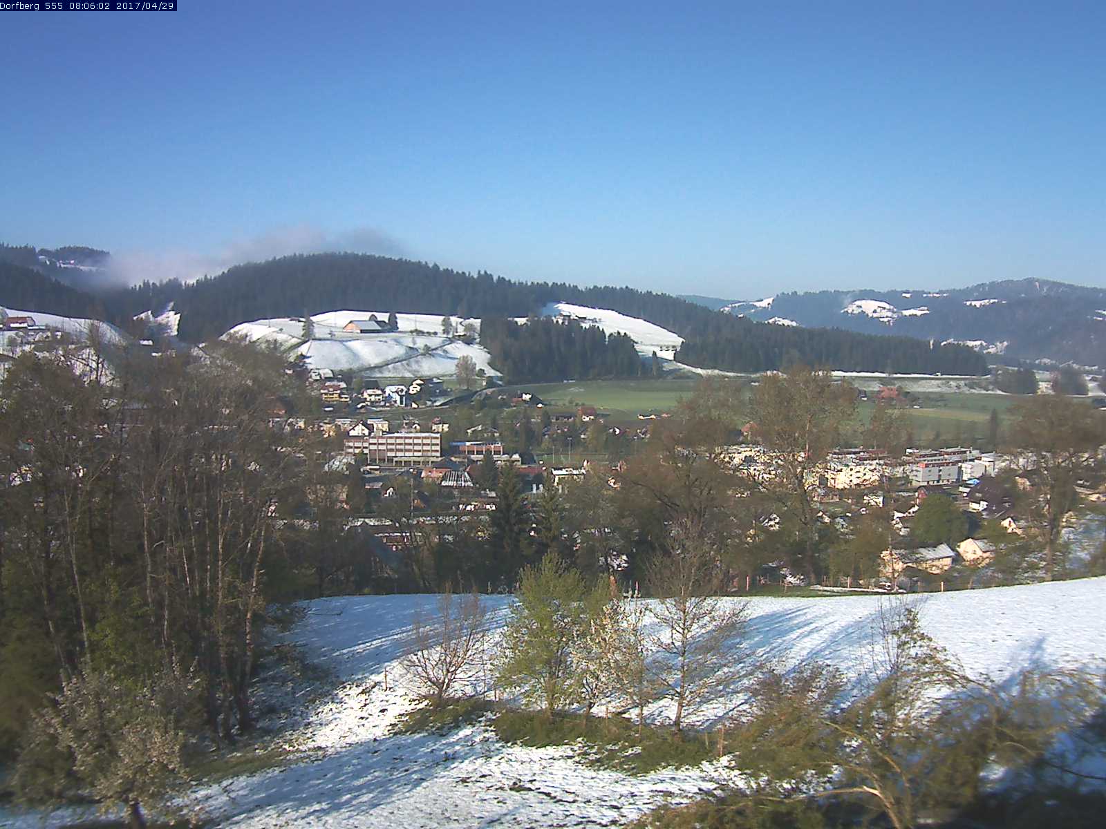 Webcam-Bild: Aussicht vom Dorfberg in Langnau 20170429-080601