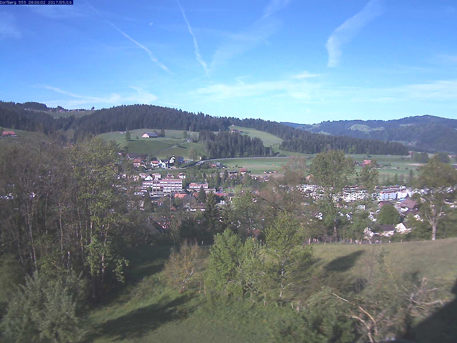 Webcam-Bild: Aussicht vom Dorfberg in Langnau 20170516-080601