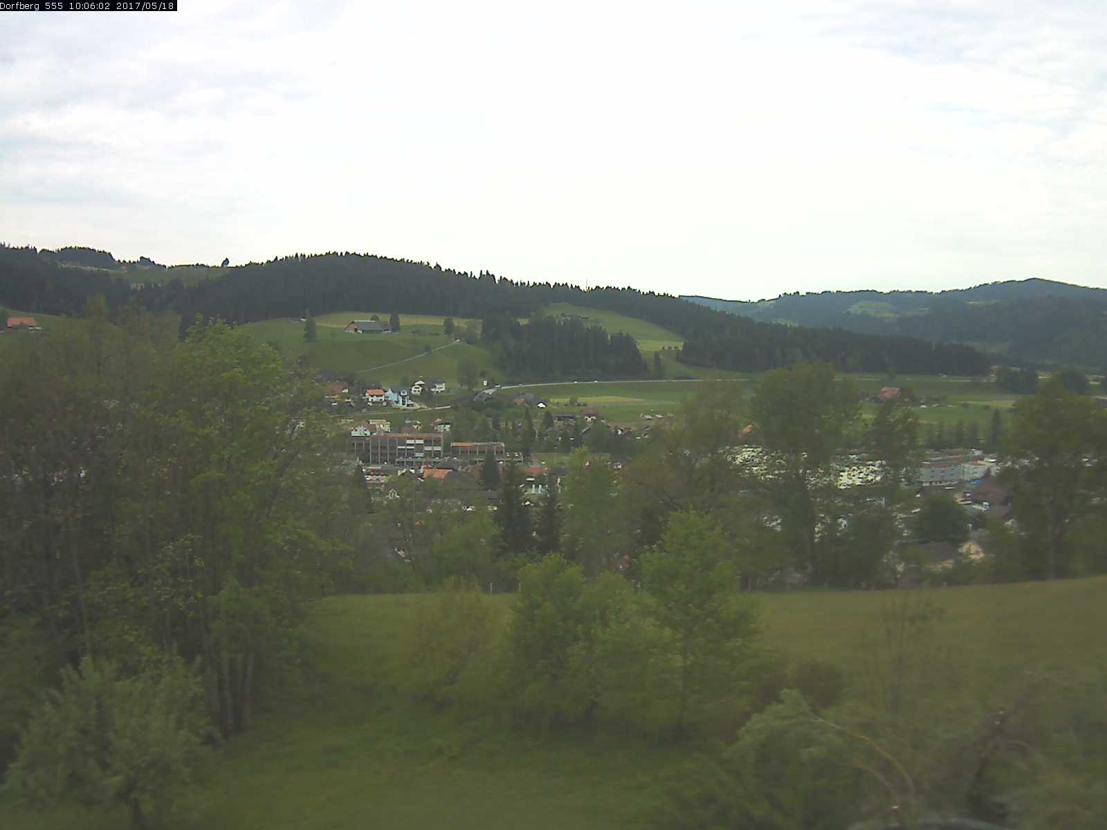 Webcam-Bild: Aussicht vom Dorfberg in Langnau 20170518-100601