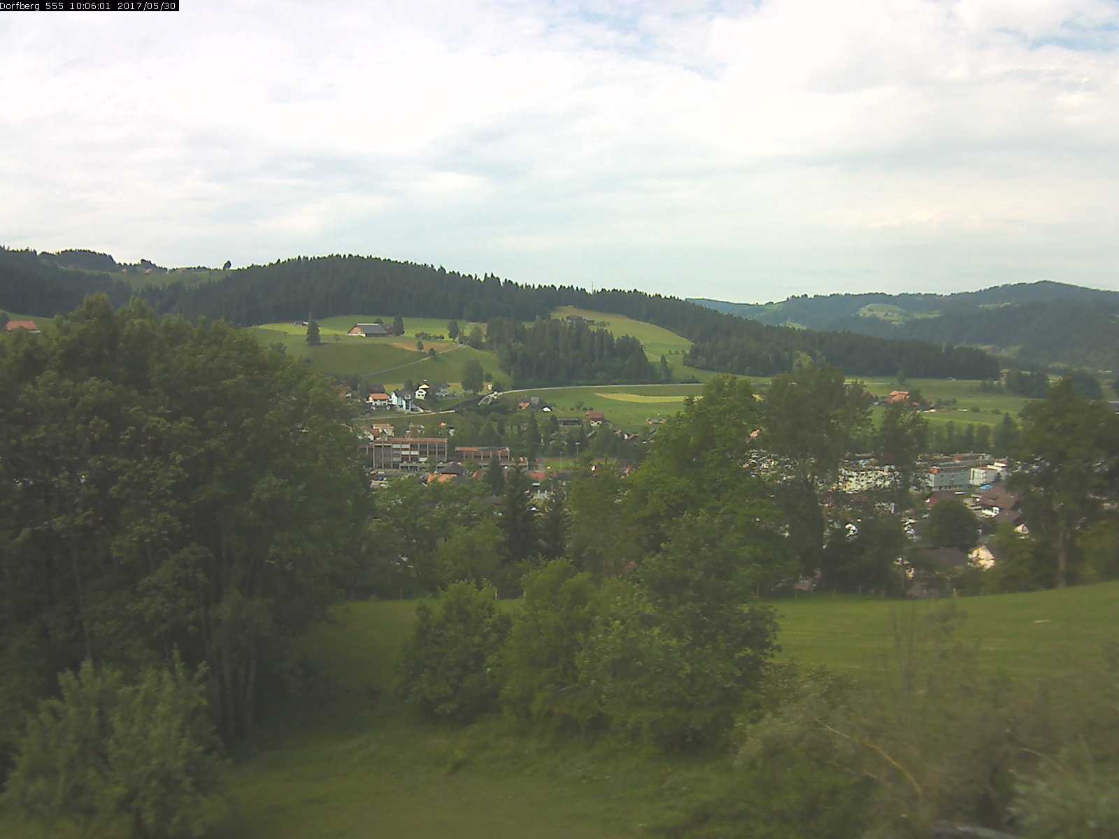 Webcam-Bild: Aussicht vom Dorfberg in Langnau 20170530-100601