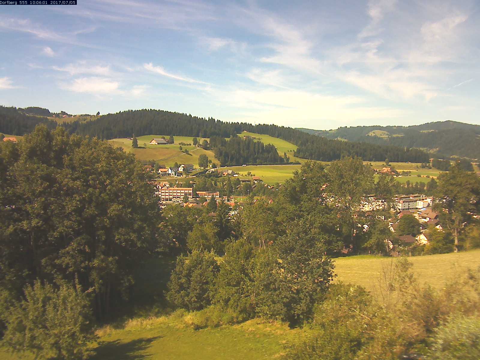 Webcam-Bild: Aussicht vom Dorfberg in Langnau 20170705-100601