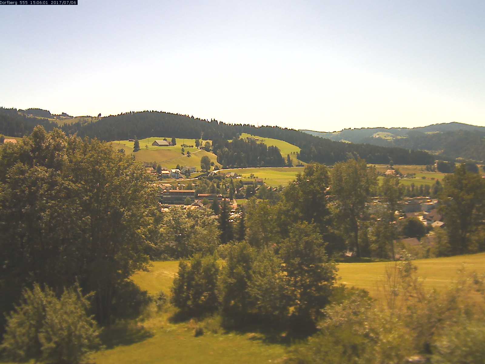 Webcam-Bild: Aussicht vom Dorfberg in Langnau 20170706-150601