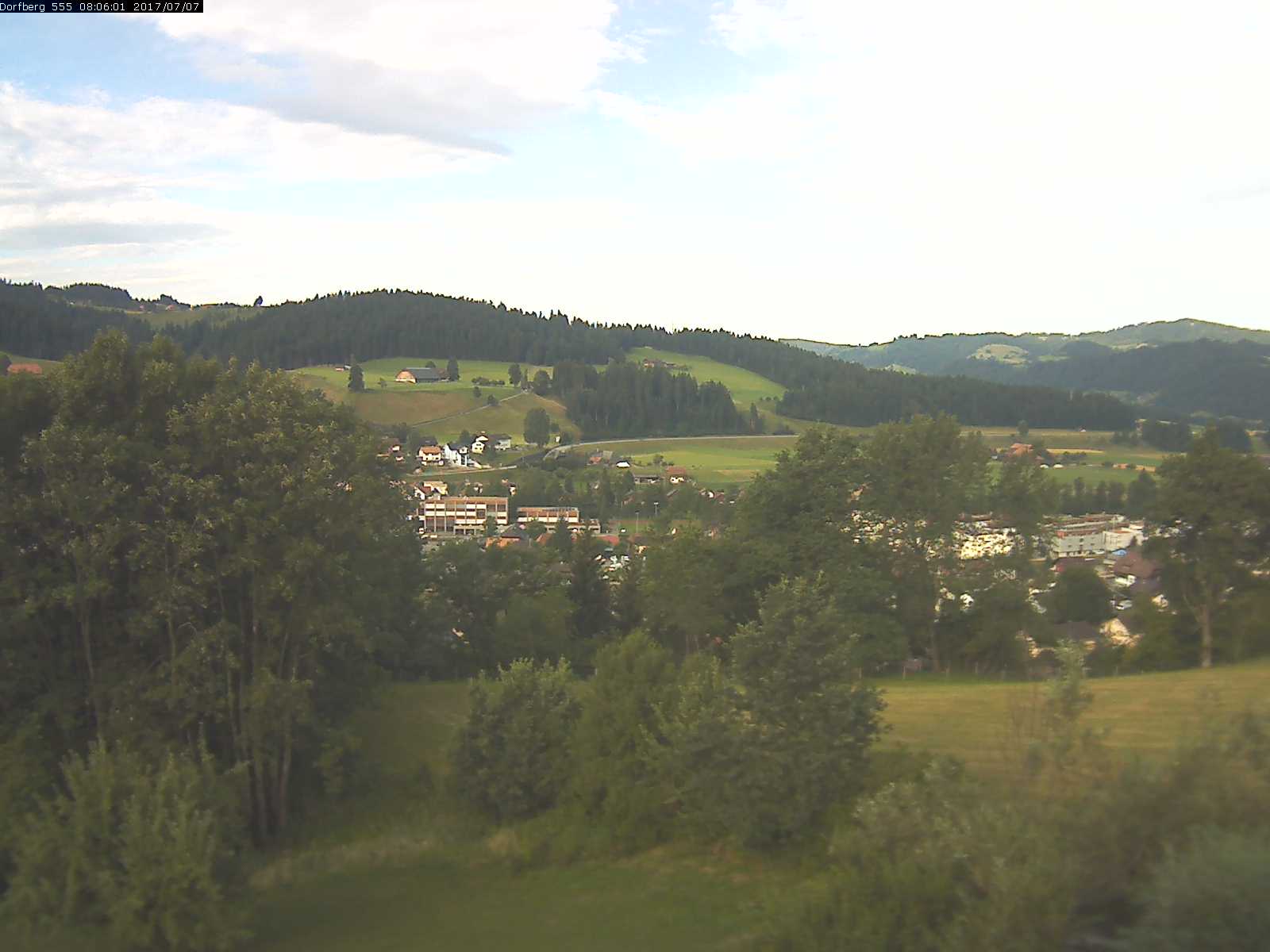 Webcam-Bild: Aussicht vom Dorfberg in Langnau 20170707-080601