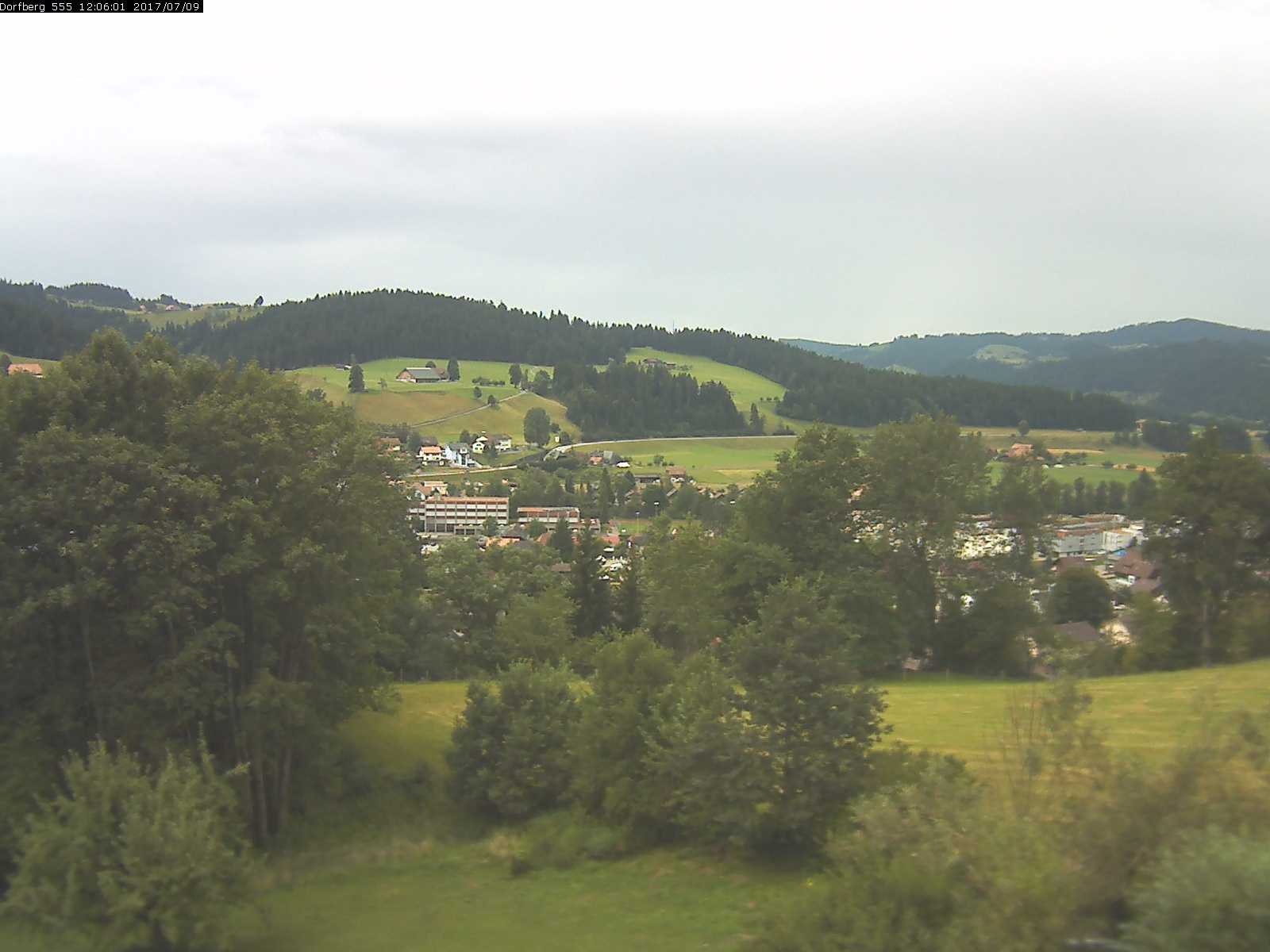 Webcam-Bild: Aussicht vom Dorfberg in Langnau 20170709-120601