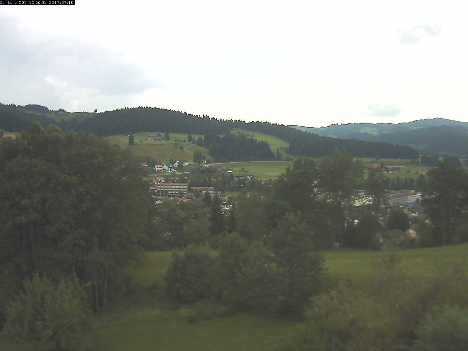 Webcam-Bild: Aussicht vom Dorfberg in Langnau 20170710-150601