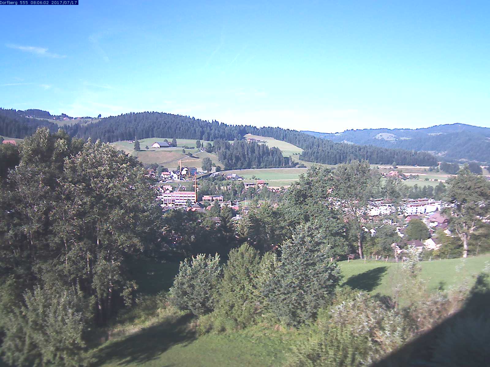 Webcam-Bild: Aussicht vom Dorfberg in Langnau 20170717-080601