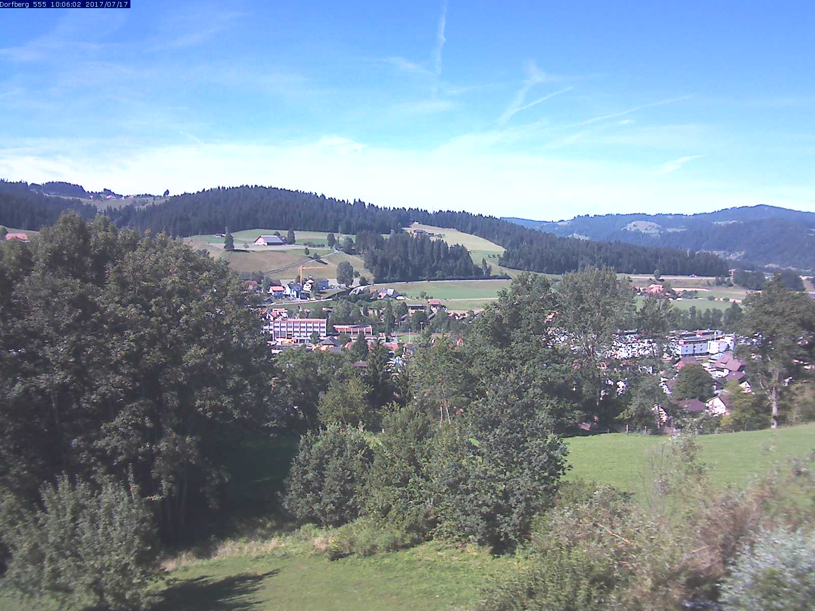 Webcam-Bild: Aussicht vom Dorfberg in Langnau 20170717-100601
