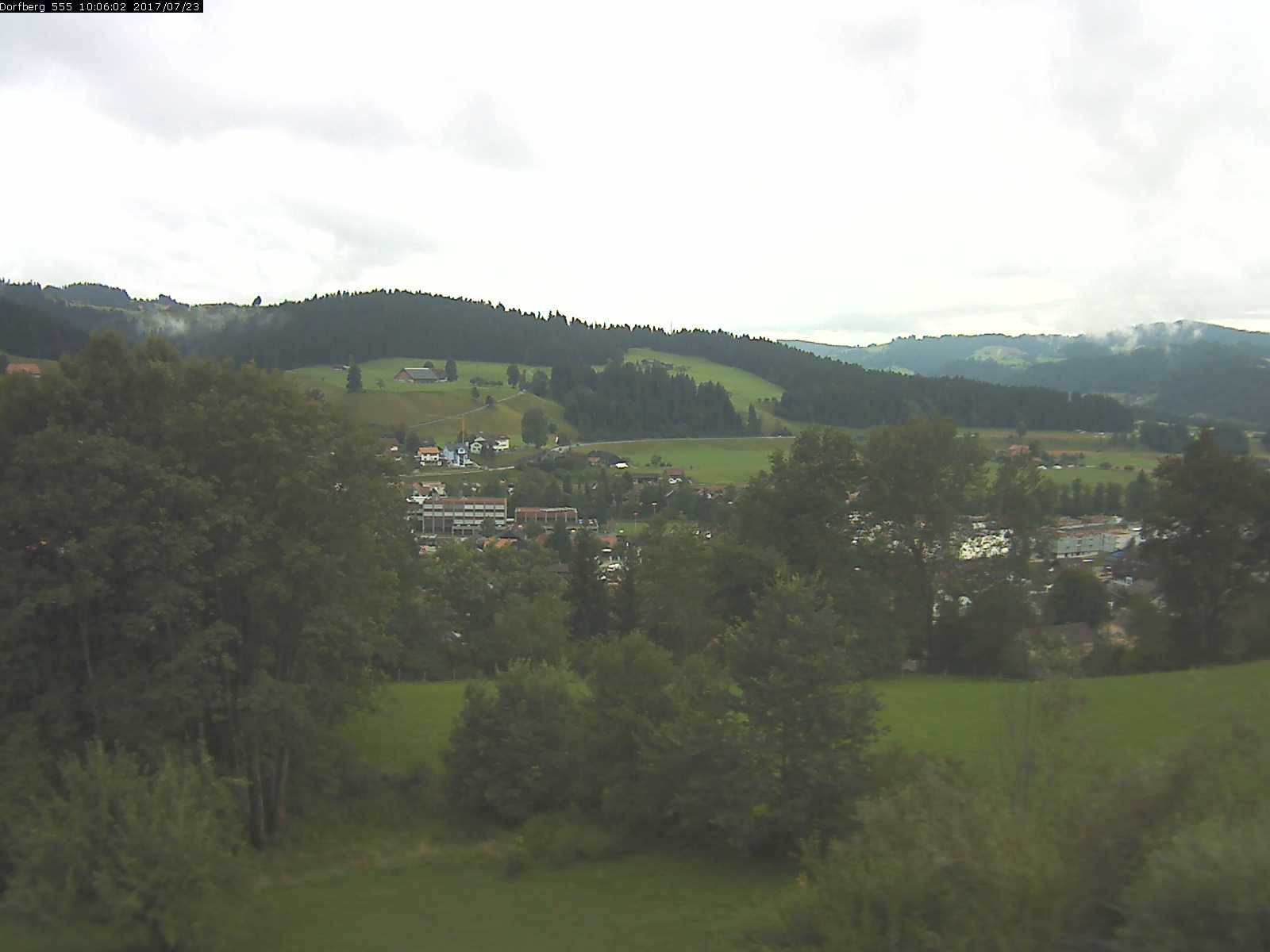 Webcam-Bild: Aussicht vom Dorfberg in Langnau 20170723-100601