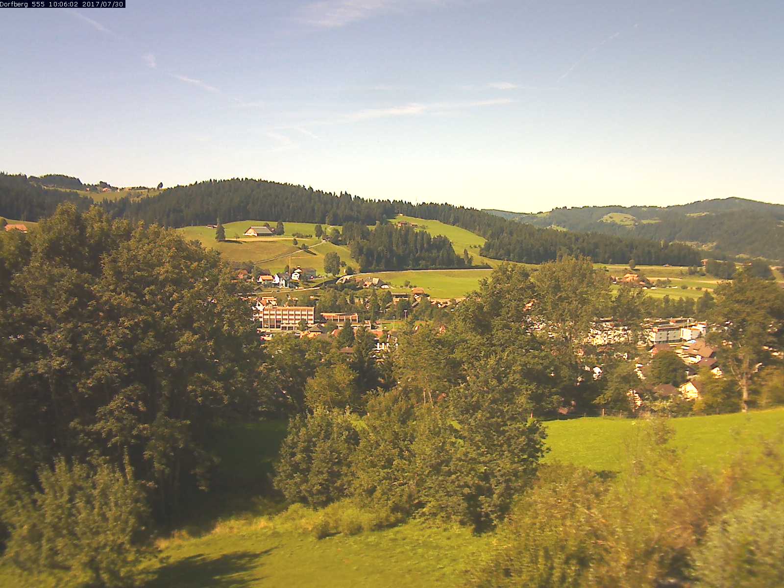 Webcam-Bild: Aussicht vom Dorfberg in Langnau 20170730-100601