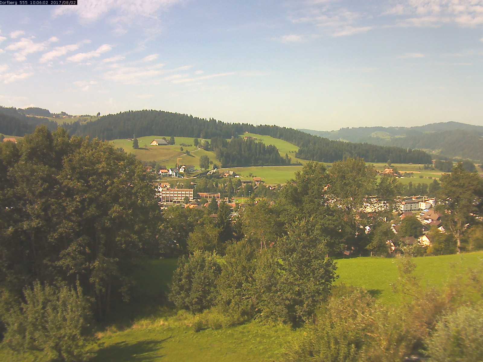 Webcam-Bild: Aussicht vom Dorfberg in Langnau 20170802-100601