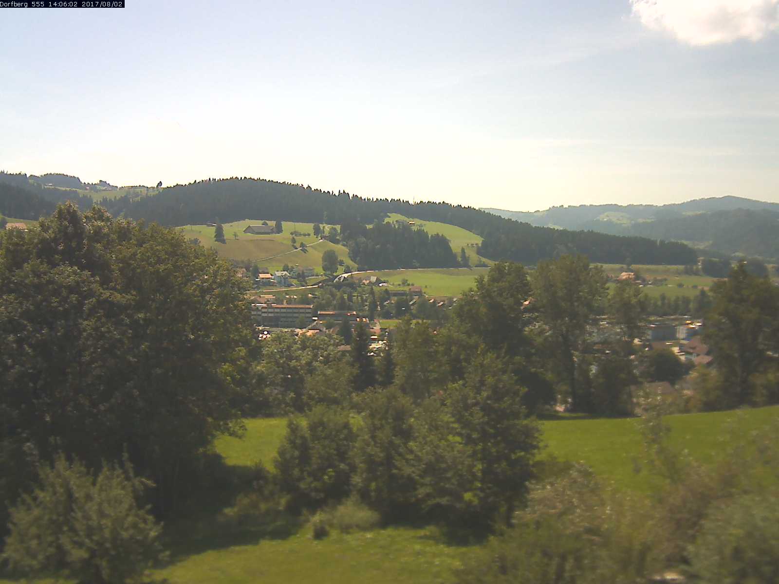 Webcam-Bild: Aussicht vom Dorfberg in Langnau 20170802-140601
