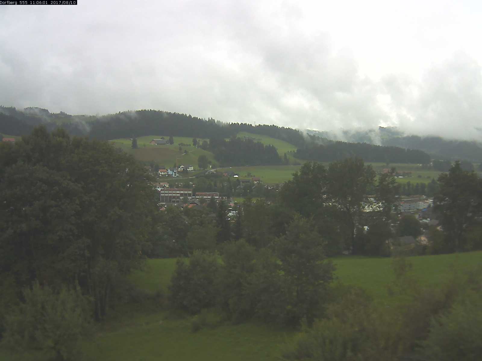 Webcam-Bild: Aussicht vom Dorfberg in Langnau 20170810-110601