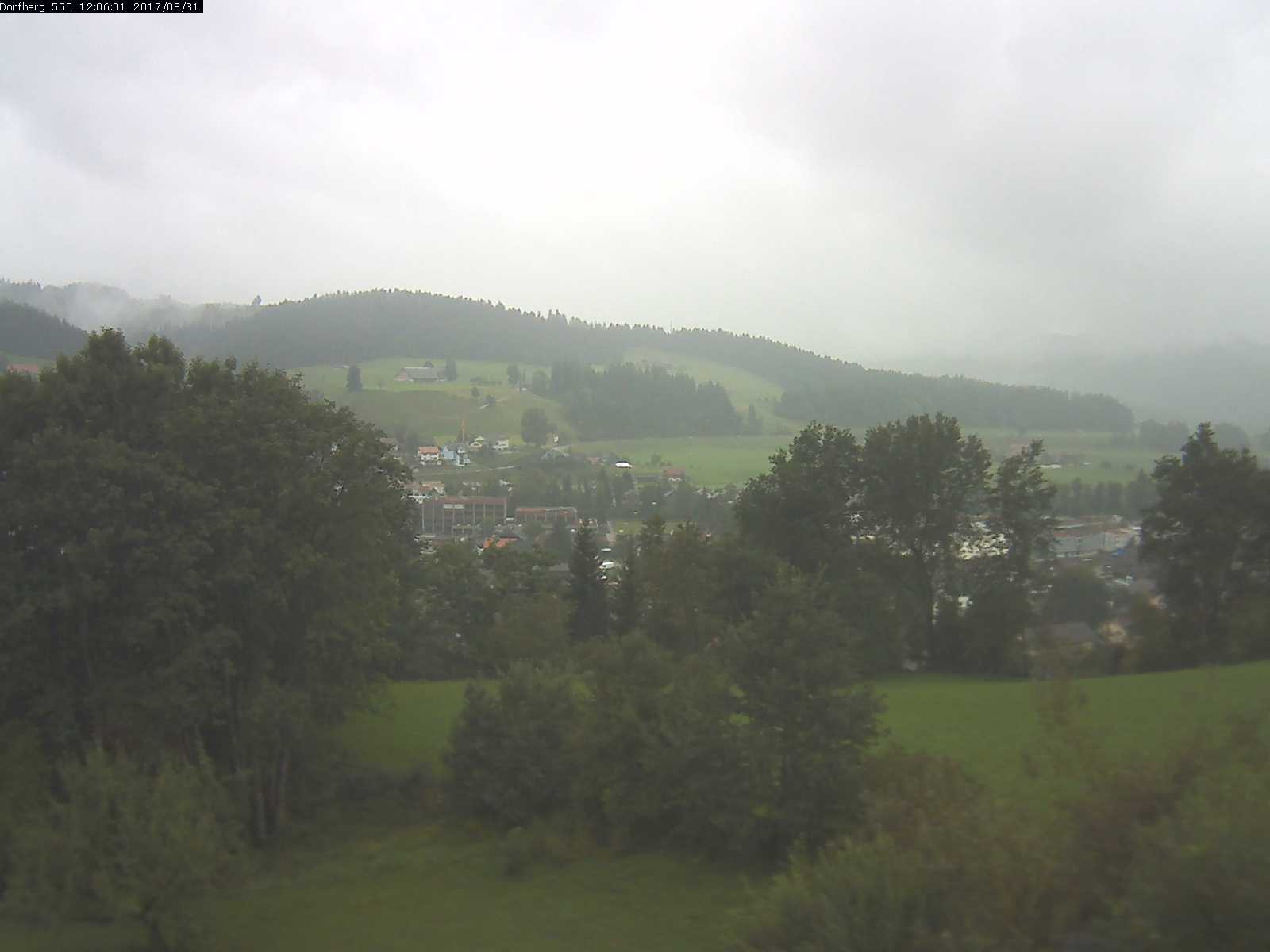 Webcam-Bild: Aussicht vom Dorfberg in Langnau 20170831-120601