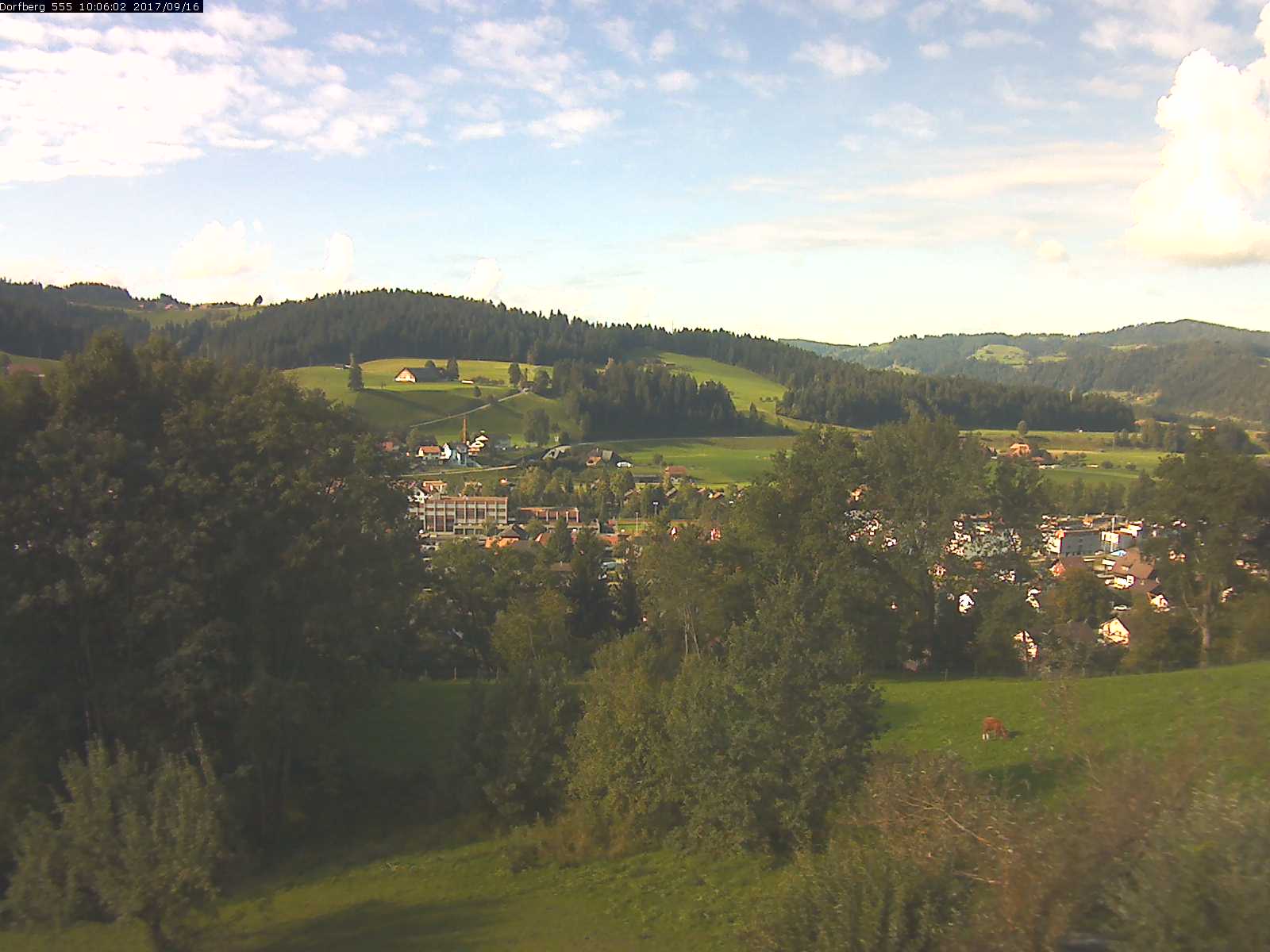 Webcam-Bild: Aussicht vom Dorfberg in Langnau 20170916-100602