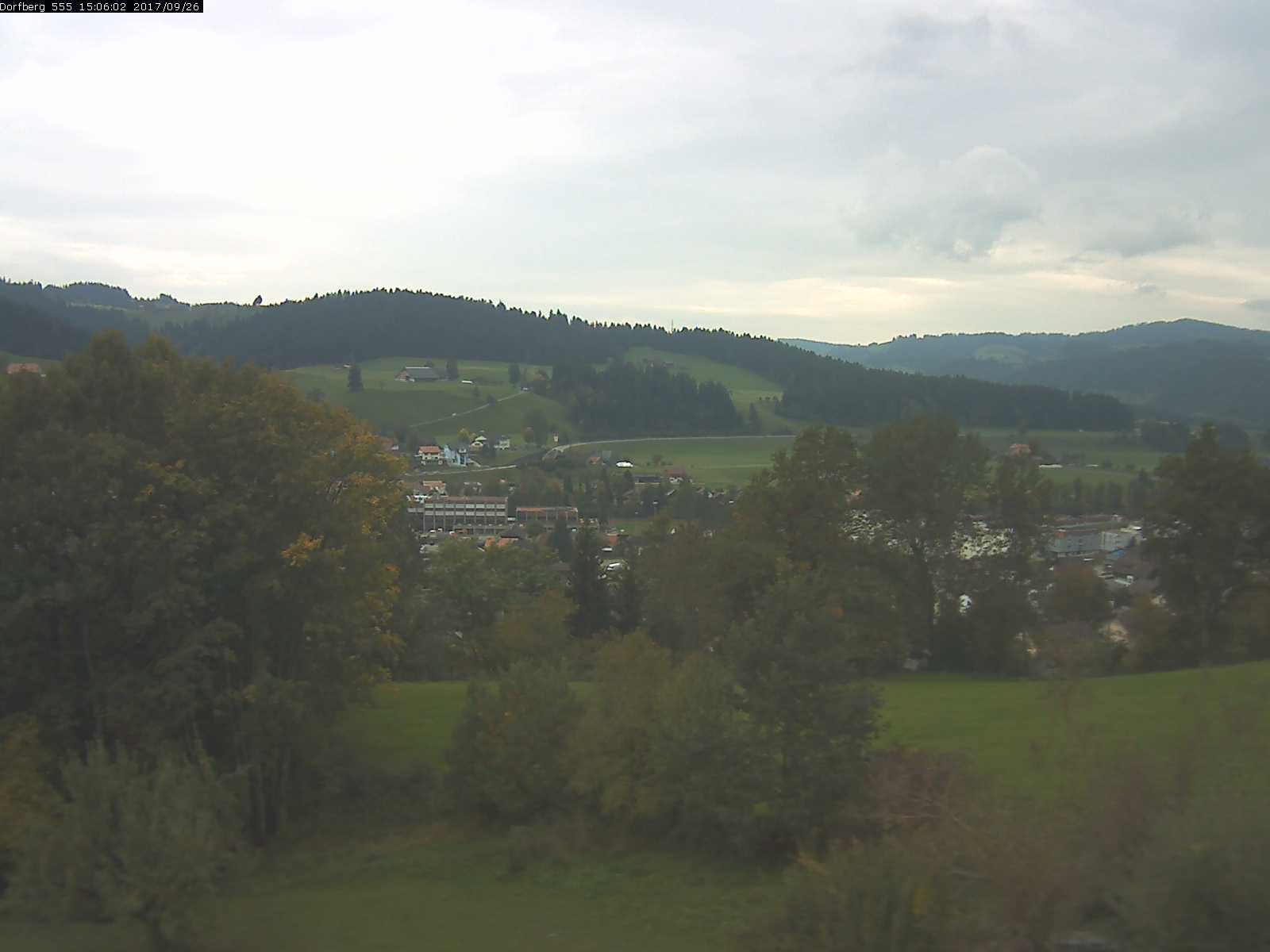 Webcam-Bild: Aussicht vom Dorfberg in Langnau 20170926-150601