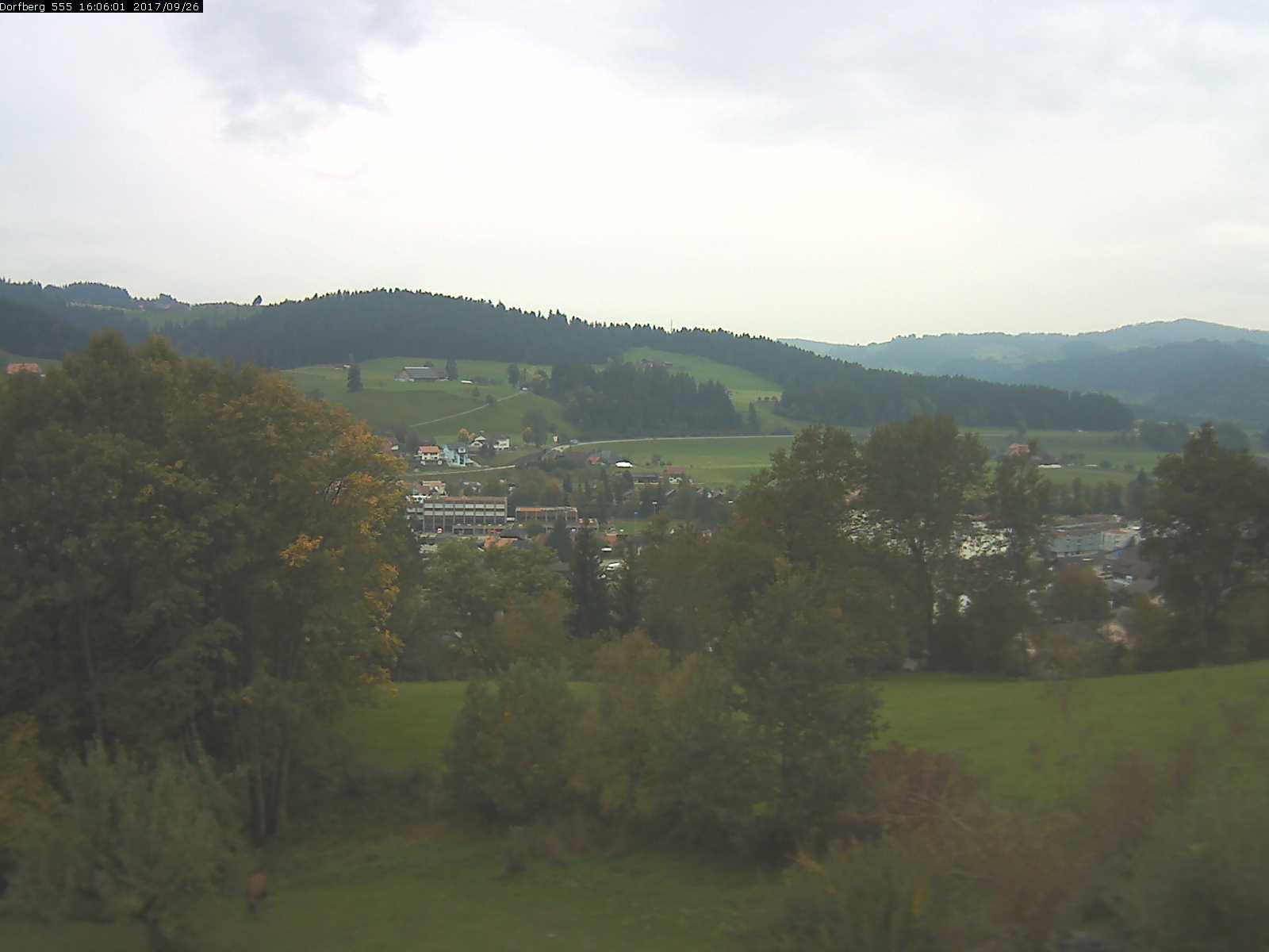 Webcam-Bild: Aussicht vom Dorfberg in Langnau 20170926-160601