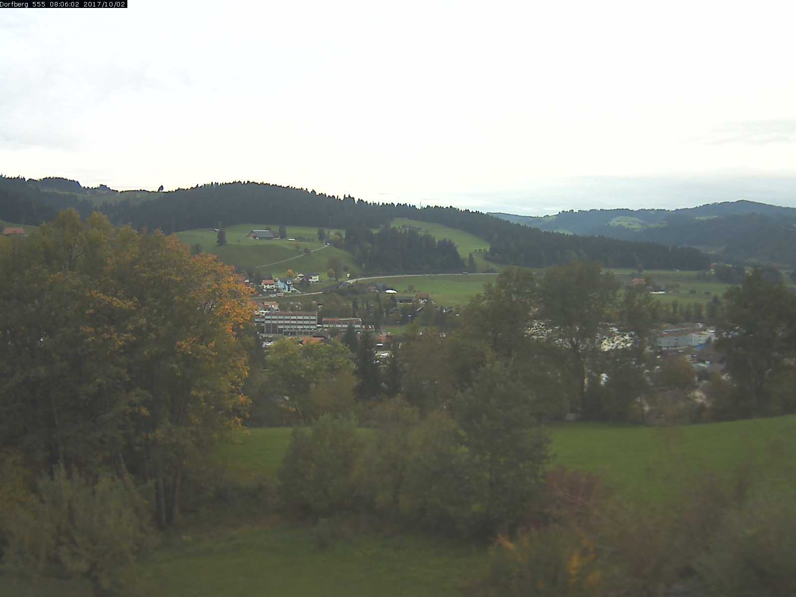 Webcam-Bild: Aussicht vom Dorfberg in Langnau 20171002-080601