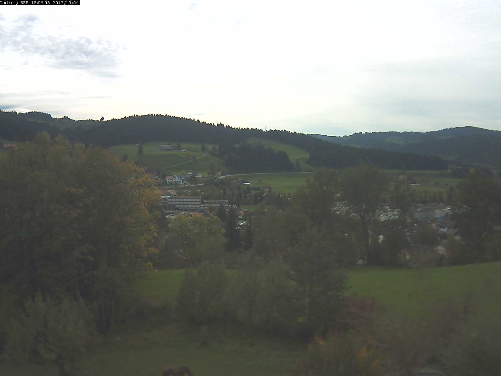 Webcam-Bild: Aussicht vom Dorfberg in Langnau 20171004-150601