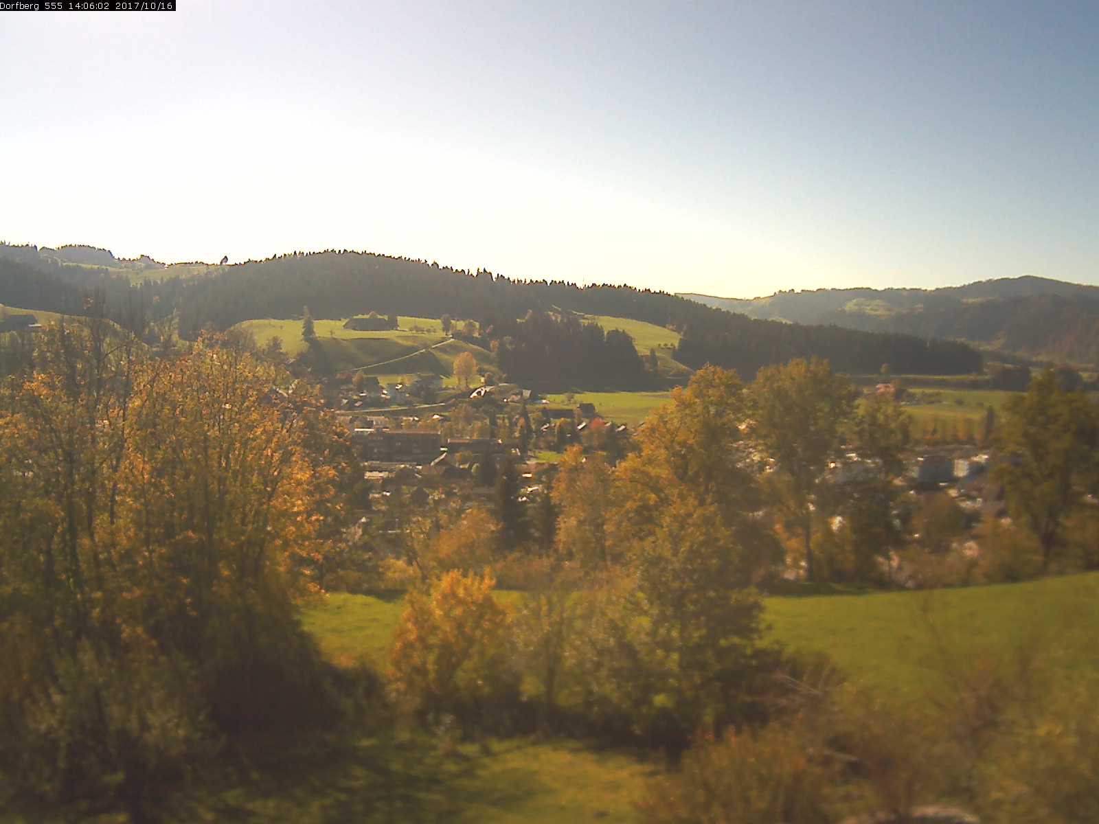 Webcam-Bild: Aussicht vom Dorfberg in Langnau 20171016-140601