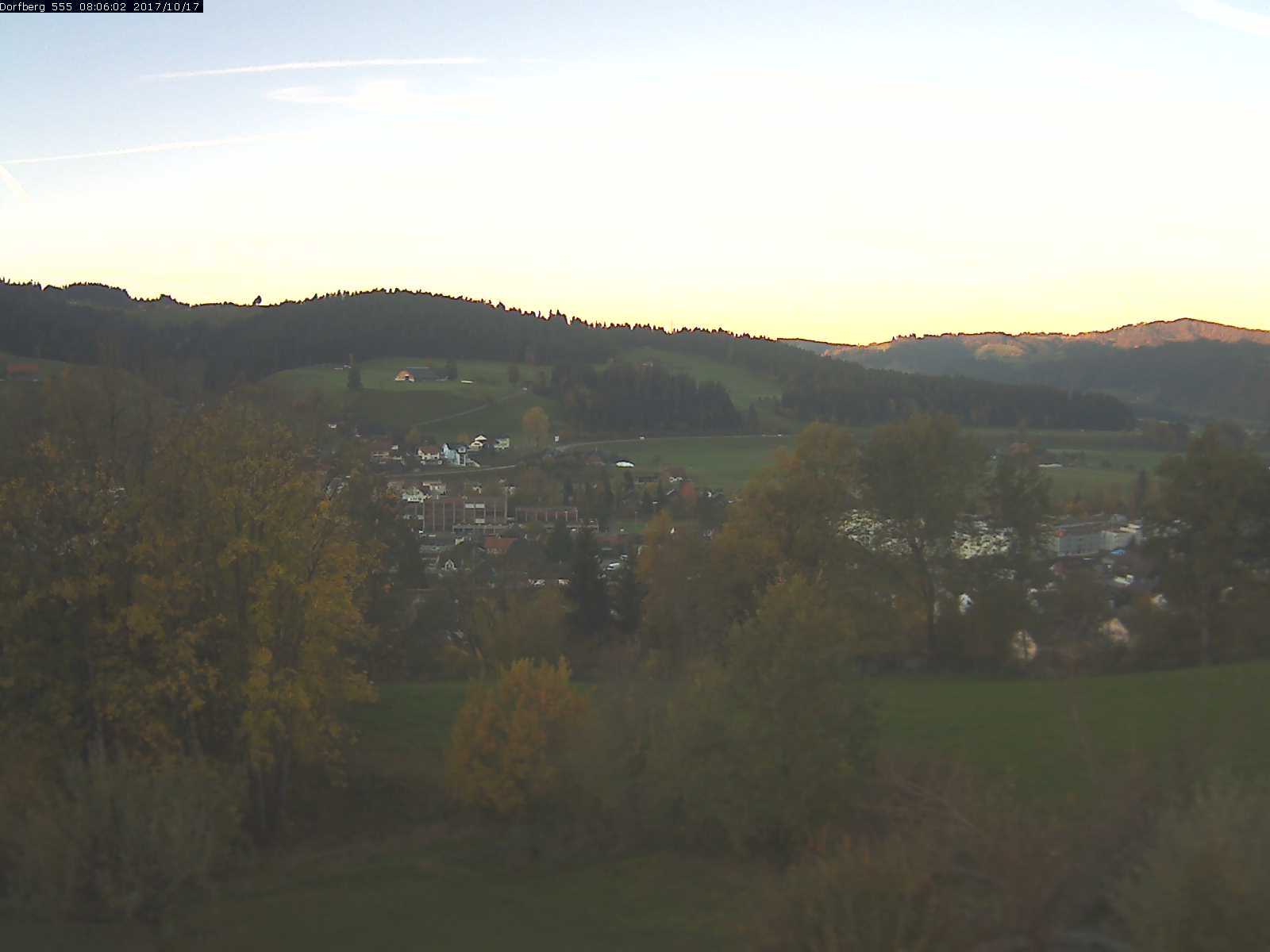 Webcam-Bild: Aussicht vom Dorfberg in Langnau 20171017-080601