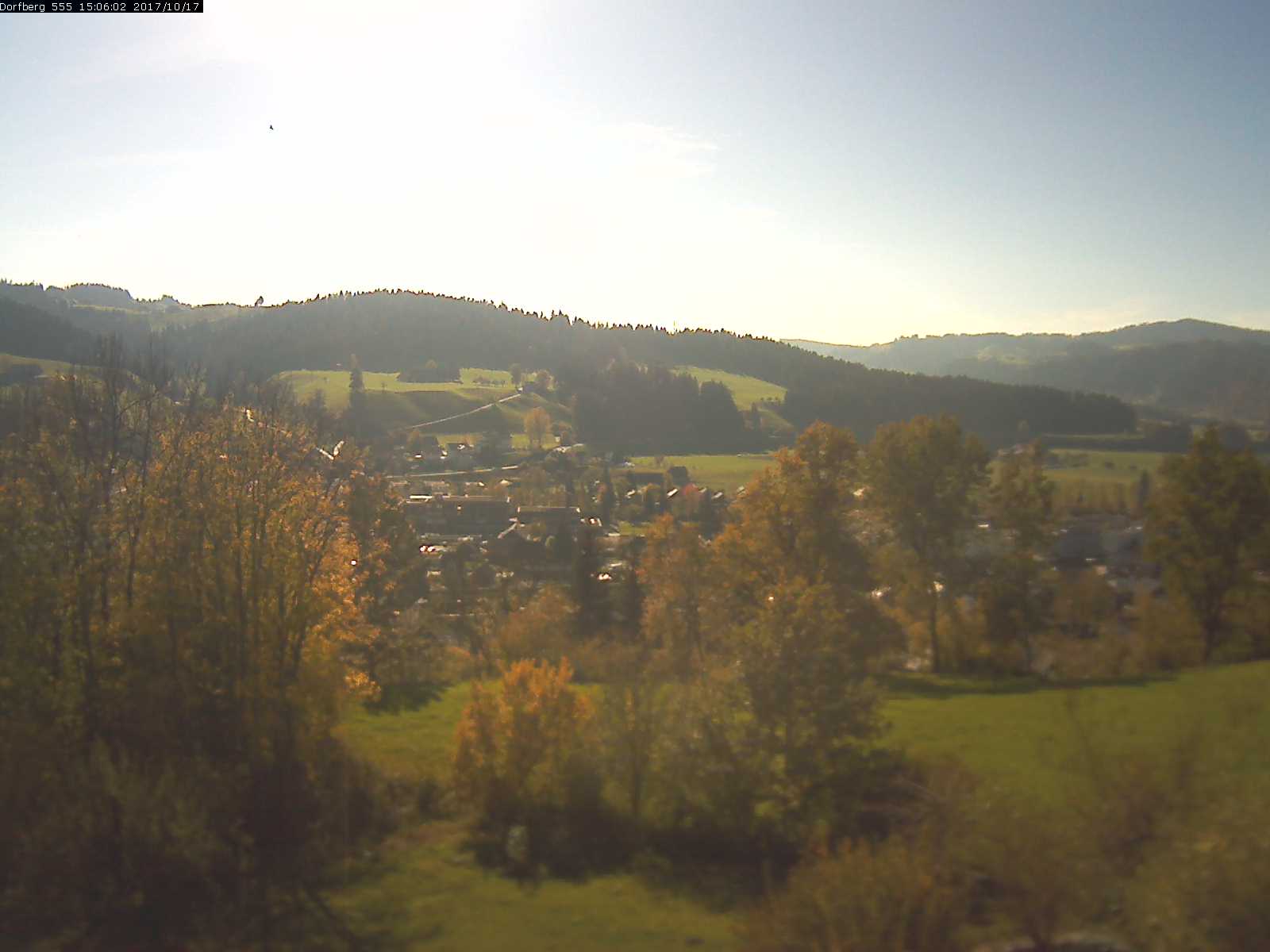 Webcam-Bild: Aussicht vom Dorfberg in Langnau 20171017-150602