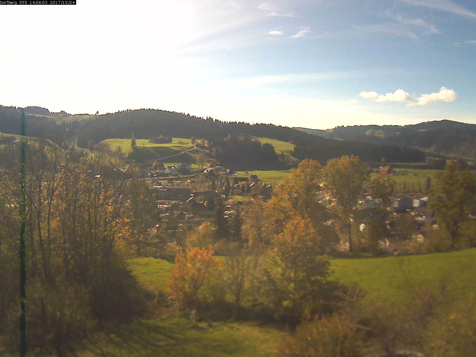Webcam-Bild: Aussicht vom Dorfberg in Langnau 20171024-140601