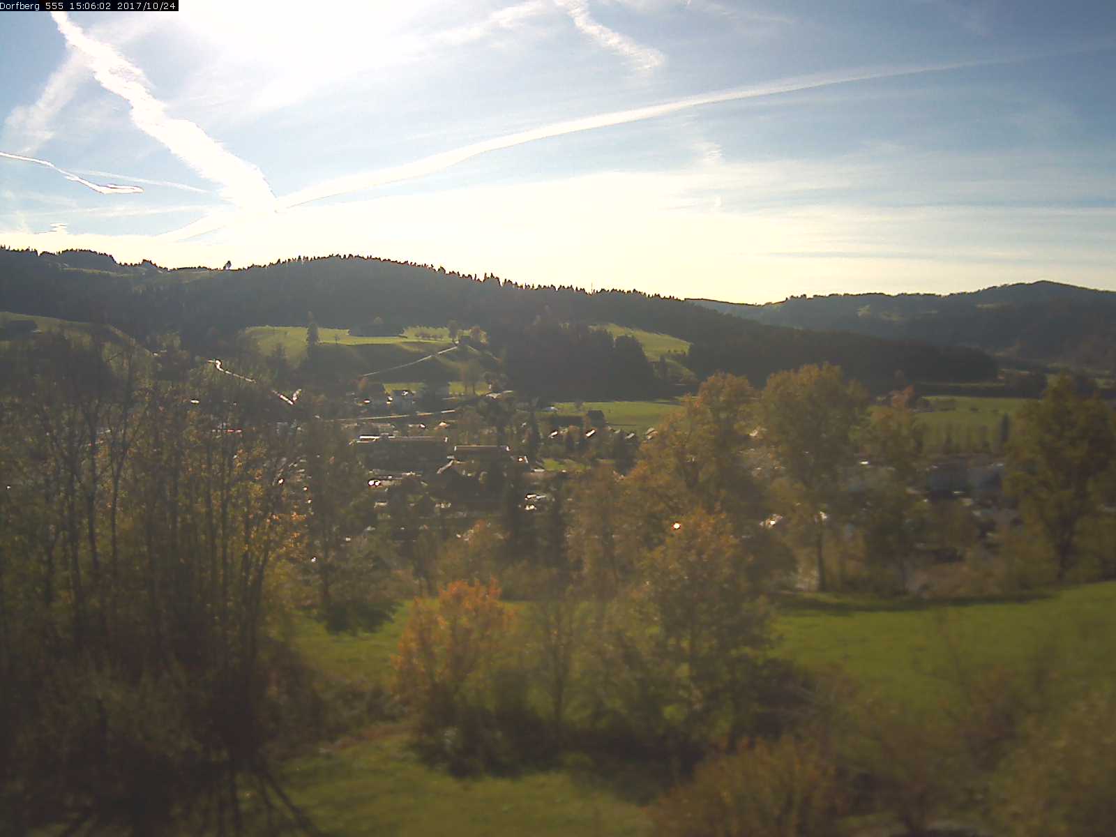 Webcam-Bild: Aussicht vom Dorfberg in Langnau 20171024-150601