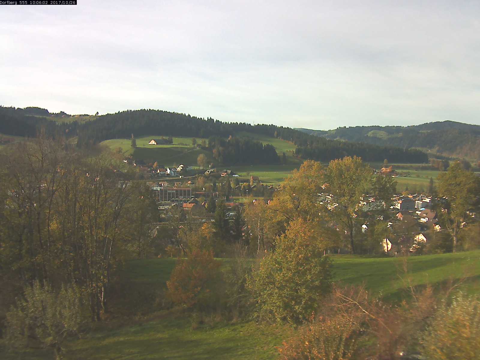 Webcam-Bild: Aussicht vom Dorfberg in Langnau 20171026-100601