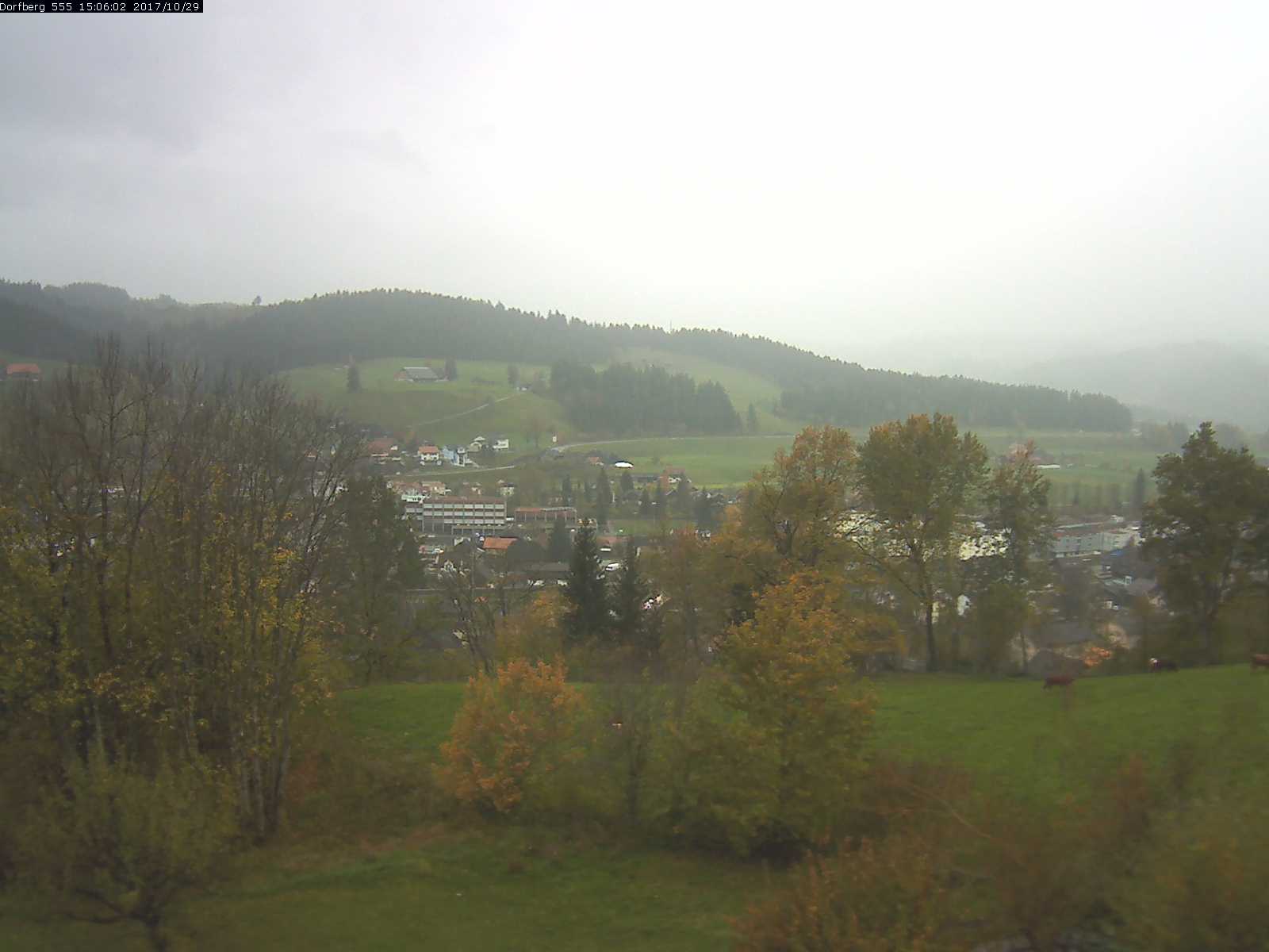Webcam-Bild: Aussicht vom Dorfberg in Langnau 20171029-150601