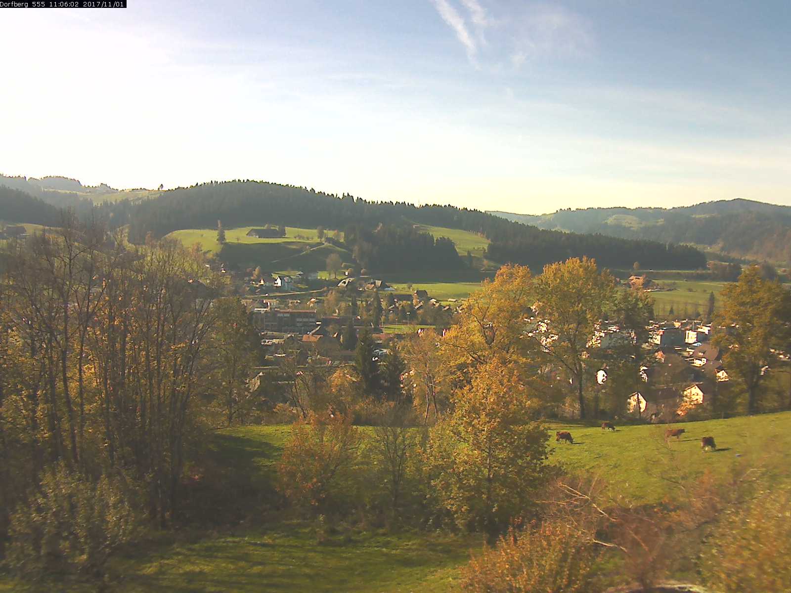 Webcam-Bild: Aussicht vom Dorfberg in Langnau 20171101-110601
