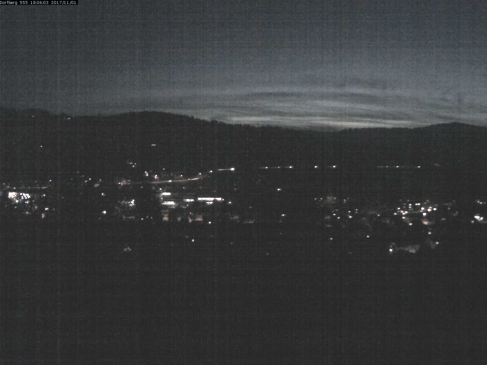 Webcam-Bild: Aussicht vom Dorfberg in Langnau 20171101-180601