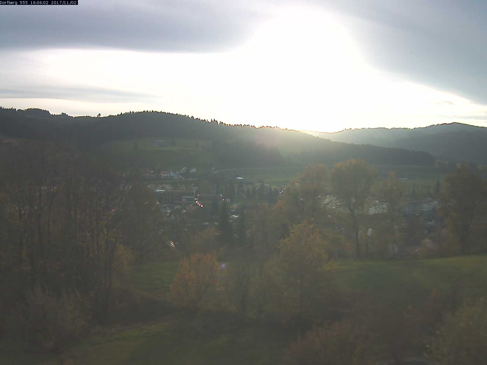Webcam-Bild: Aussicht vom Dorfberg in Langnau 20171102-160601