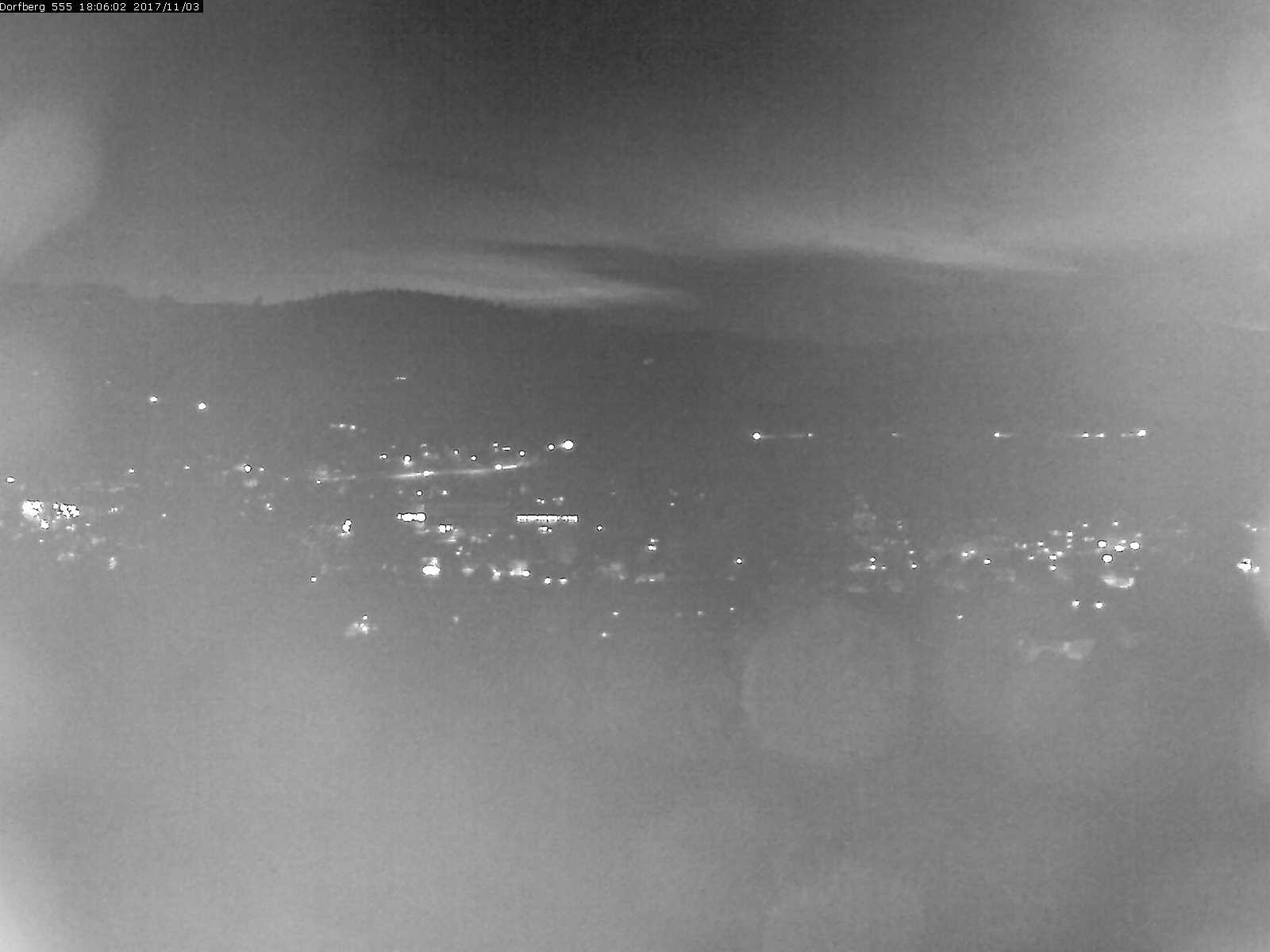 Webcam-Bild: Aussicht vom Dorfberg in Langnau 20171103-180601