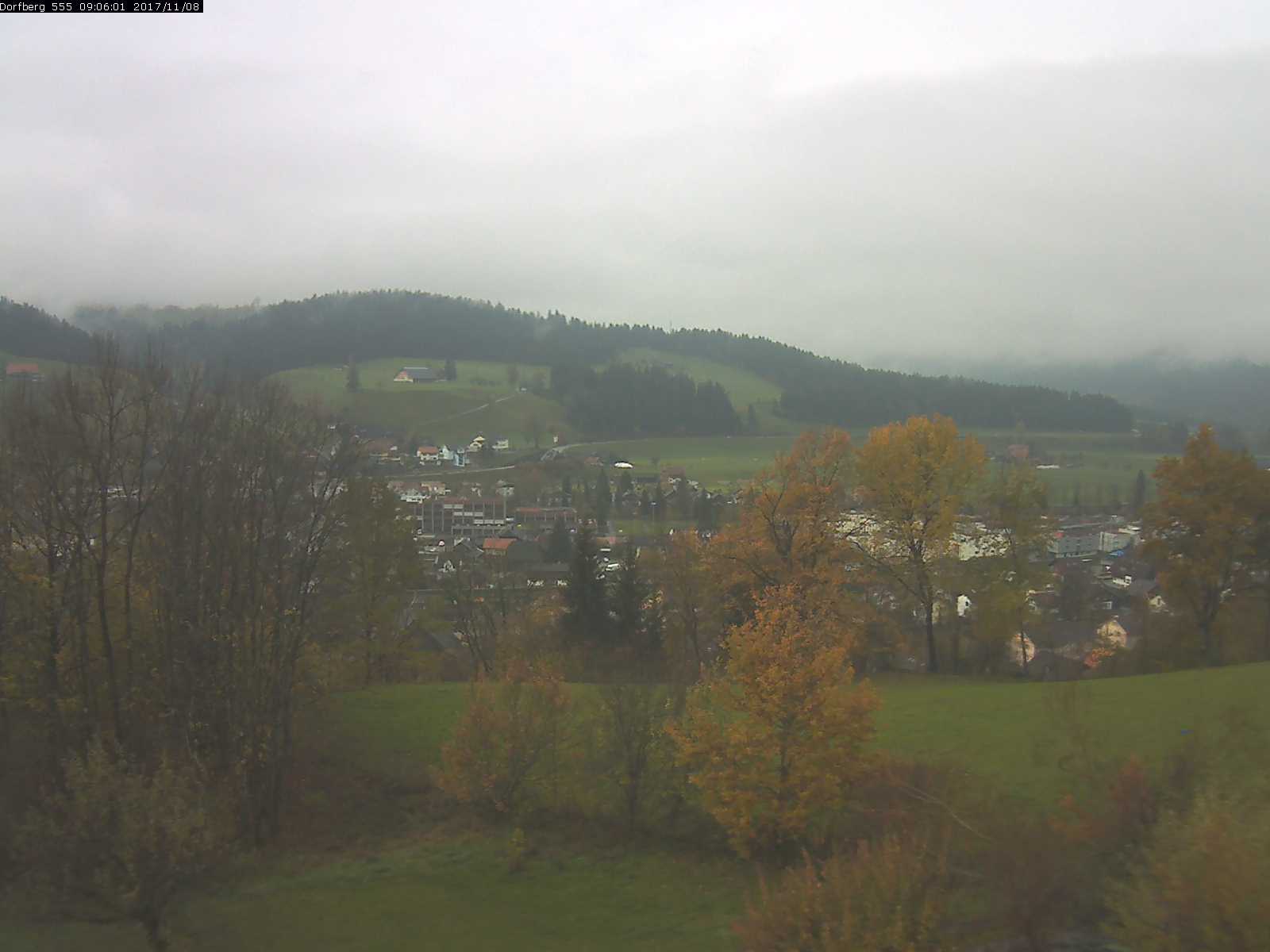 Webcam-Bild: Aussicht vom Dorfberg in Langnau 20171108-090601