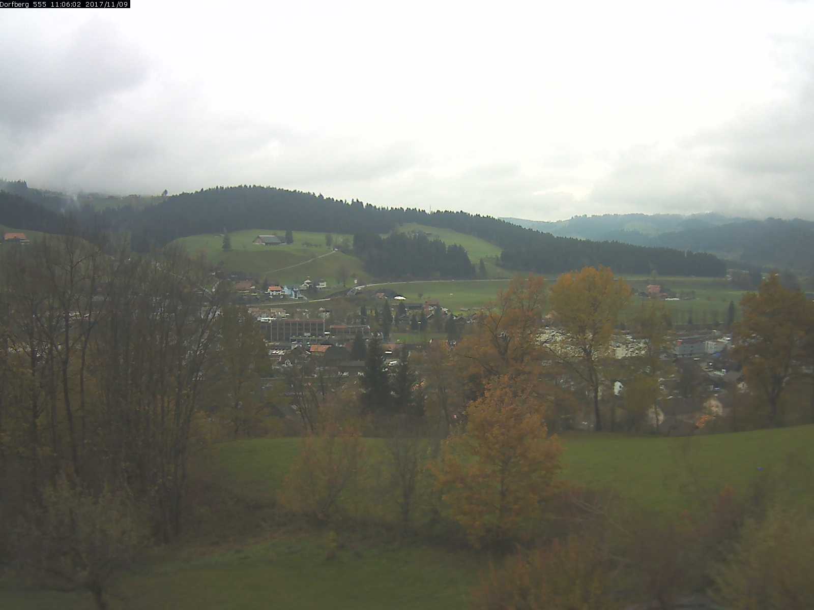 Webcam-Bild: Aussicht vom Dorfberg in Langnau 20171109-110601
