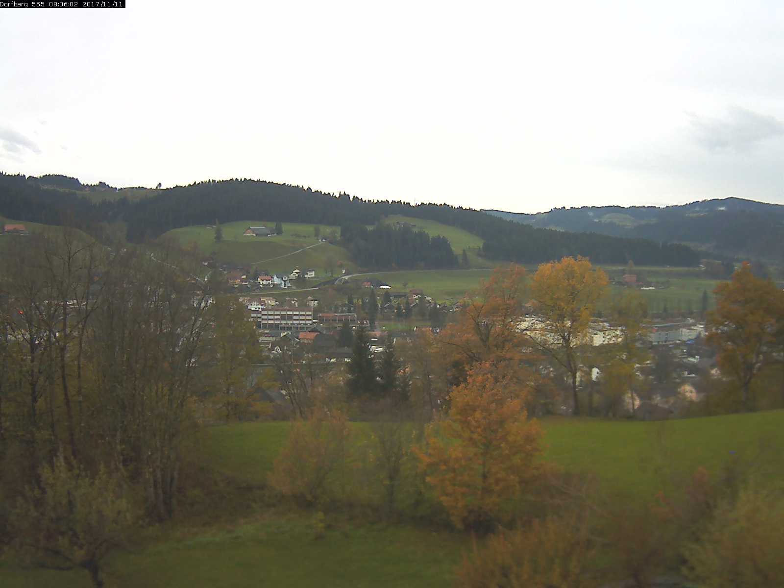 Webcam-Bild: Aussicht vom Dorfberg in Langnau 20171111-080601
