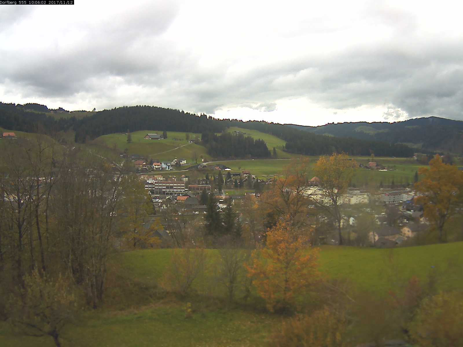Webcam-Bild: Aussicht vom Dorfberg in Langnau 20171112-100601