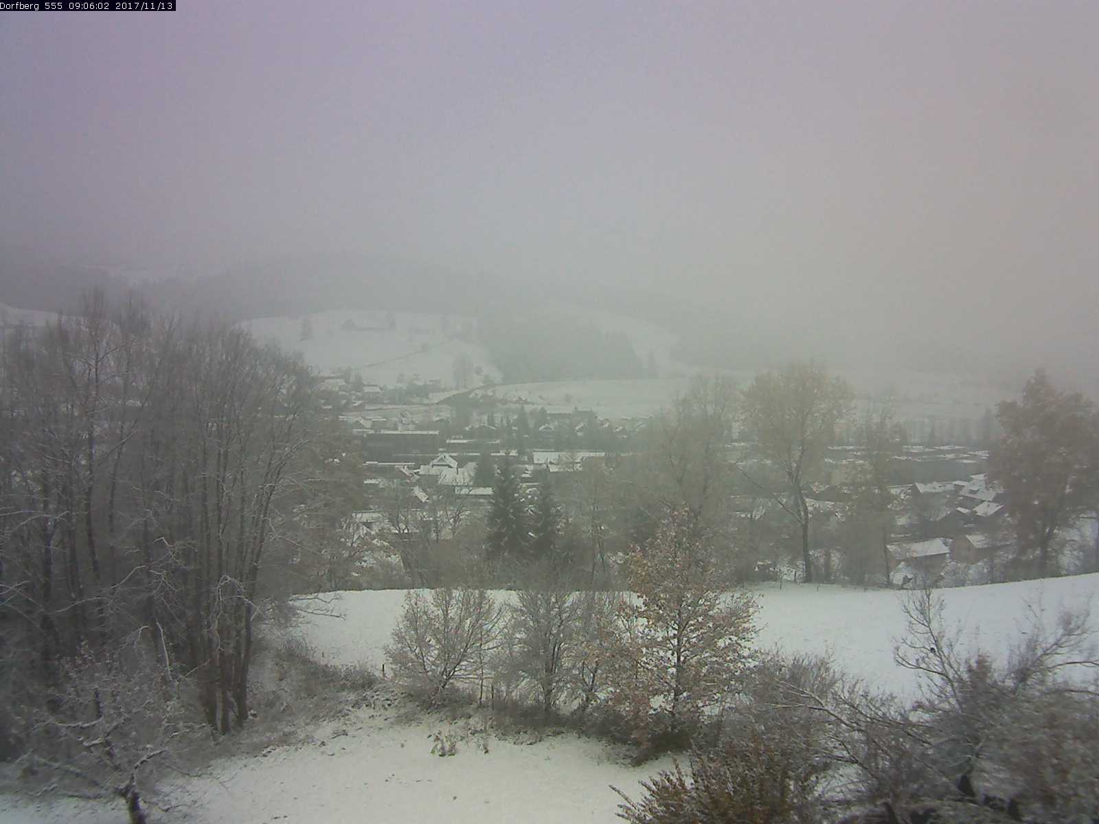 Webcam-Bild: Aussicht vom Dorfberg in Langnau 20171113-090601